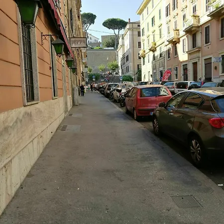 Vaticana Ottaviani Pensión Roma